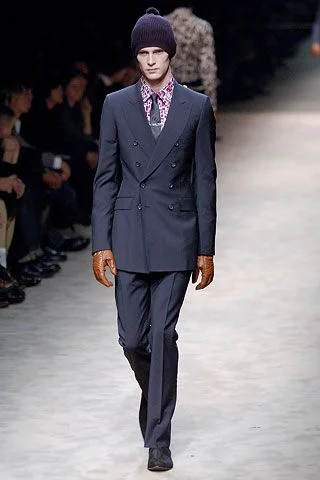 Look 10